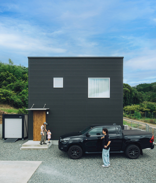 一室丸ごとクローゼット。家族の休日が動き出す、ZERO-CUBEの朝支度。