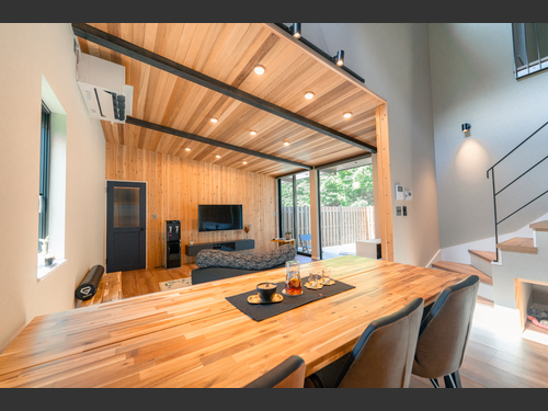 アパレルブランド監修の空間や人との繋がりを愉しむお家【FREAK’S HOUSE】