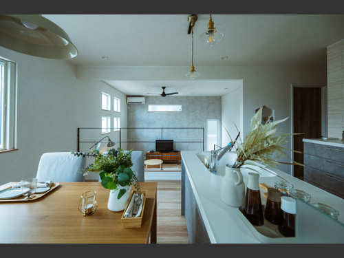 部屋数も遊び心も欲しいあなたへ 【ZERO-CUBE STEPFLOOR】