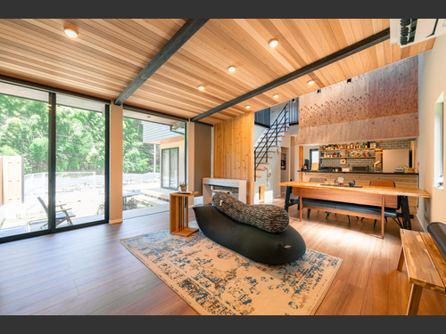 アパレルブランド監修の空間や人との繋がりを愉しむお家【FREAK’S HOUSE】